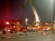 حريق داخل أحد المحلات بيافا وطواقم الاطفائية تهرع للمكان 