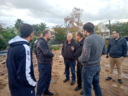  فيديو: رئيس البلدية يتفقد الأضرار في بيارة دكة بمدينة يافا 