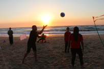 ألعاب ممتعة ضمن فعاليات "خميس بالريف" على شاطئ بحر يافا