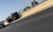  اصابة متوسطة بانقلاب مركبة على شارع 1 قرب اللد 