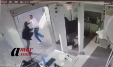  فيديو: اعتقال مواطن بعد اعتداءه على حارس أمن بمستشفى إيخيلوف