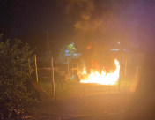 اللد: اضرام النيران في حديقة ألعاب بحي المحطة 