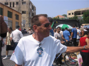  رئيس بلدية تل ابيب رون خولدائي "أكلت كلب، وكان شهياً"!