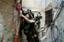 العليا تقر بايقاف تمويل المدارس الدينية حال لم يتجند شبابها للجيش 