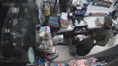  لائحة اتهام ضد مشتبه بالسطو على سوبرماركت بتل ابيب 