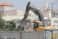 اللد : بيان تصعيدي ضد رئيس البلدية يدعو إلى التظاهرة ورفض سياسات الهدم الممنهجة