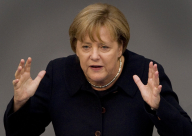 اغلاق مكتب المستشارة الألمانية جراء جسم مشبوه