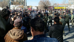 قتلى وجرحى بإطلاق نار في تظاهرات عنيفة في إيران