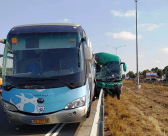 24 مصابا باصطدام حافلتين على شارع 6 قرب الرملة