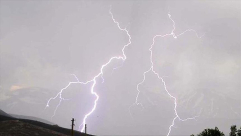 مصرع 23 شخصا بسبب صواعق البرق شرقي الهند