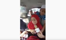   فيديو: عائلة بأكملها تُبدع في تلاوة القرآن الكريم بطريقة رائعة 