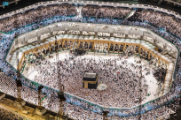 أكثر من 2.5 مليون مصل يشهدون ختم القرآن الكريم في المسجد الحرام