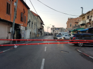 هذا الصباح: الشرطة تغلق شارع يافت الرئيس لحين الانتهاء من حيثيات انفجار الذي هز المدينة ليلة امس.