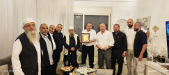 وفد من مأذوني اللد والرملة يكرّم القاضي محمد زبدة في يافا تقديراً لمسيرته في القضاء الشرعي
