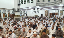 1471 حافظًا وحافظة يسردون القرآن في جلسة واحدة بغزة اليوم