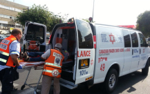 اصابة متوسطة لمواطن من اللد اثر تعرضه لعملية طعن