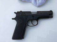 الشرطة: ضبط مسدس وسموم واعتقال 8 مشتبهين في يافا