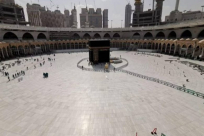  مكة: ضيوف الرحمن يبدأون التوافد لأداء “حج محدود”