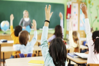 ‘عدالة‘ يطالب بإيقاف سيرورة تشريع قانون فصل معلّمي المدارس