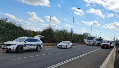 الشرطة: اعتقال 4 مشتبهين بإطلاق النار على سيارة قرب الرملة 