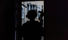 انتحار أكثر من 45 ضابطا وجنديا إسرائيليا منذ بدء الحرب على غزة