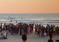 احذروا البحر - انقاذ شابين من الخليل غرقا على شاطئ يافا 