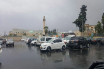 غبار وزخات أمطار محلية اليوم ومنخفض عميق غداً