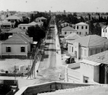 صورة نادرة لشارع بركات شرق حي المنشية في يافا عام 1938