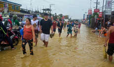 الفلبين: إعصار "كالمايغي" يخلف أكثر من 140 قتيلاً وإعلان حالة الطوارئ 