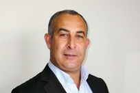 الرملة: تخصيص 40 منحة دراسية للطلاب الجامعيين والاكاديميين