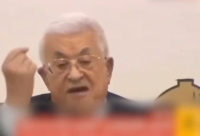 فيديو: "يا أولاد الكلب سلموا الاسرى" هذا ما قاله محمود عباس