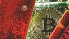 هزة سوق العملات المشفرة: بيتكوين يتراجع بشكل حاد