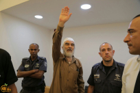 لجنة المتابعة تطالب بوقف التنكيل بالشيخ رائد صلاح في السجن