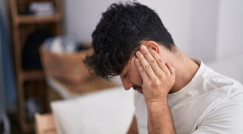 طنين الأذن.. متى يكون طبيعيا ومتى يستدعي القلق؟