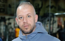 مصرع الشاب فالح عدنان رعد "38 عاماً" من قلنسوة بحادث انقلاب دباب