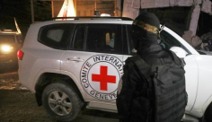 إسرائيل تسلم نقاط لمواقع قتلاها وفرق مصرية وتركية تبدأ البحث في غزة