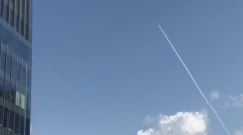 دوي انفجارات في سماء تل أبيب بعد هجوم صاروخي مزدوج من لبنان وإيران دون إصابات