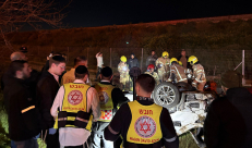 مصرع شابين بانقلاب مركبة على شارع 6 قرب مدينة الطيبة