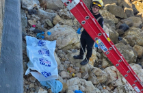 انتشال جثة من بين الصخور في ميناء يافا