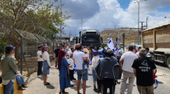 استطلاع: 52% من يهود إسرائيل يعارضون و42% يؤيدون الاستيطان بغزة