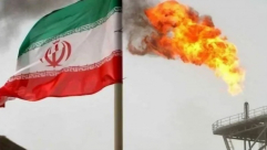 إيران تهدد بإشعال النفط والغاز في المنطقة