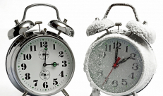 فجر الأحد - 26.10,2025 بدء العمل بالتوقيت الشتوي