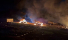 إصابتان وإحراق مساكن ومركبات بهجوم للمستوطنين على تجمع شمال شرق القدس