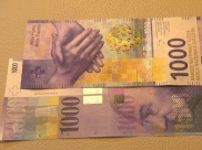 سويسرا تصدر فئة جديدة من الفرنك تعادل ألف دولار