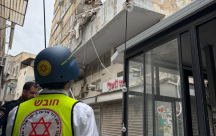 انهيار جزئي لمبنى في تل ابيب يُسفر عن 3 إصابات متفاوتة