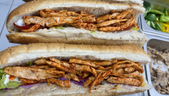 يافا: بيتزا وسمك وسندويشات.. كل شي في مكان واحد من MR.Food في بيارة دكة 