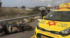 مصرع سائق دراجة نارية إثر تعرضه لحادث سير مع شاحنة على شارع 2 قرب زخرون يعقوب