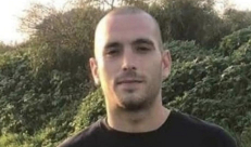 مصرع محمد مصطفى أبو هدبة من ميسر بحادث طرق قرب الخضيرة