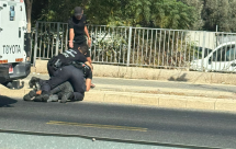 يافا: اعتداء واعتقال شاب من قبل الشرطة في شارع شلافيم