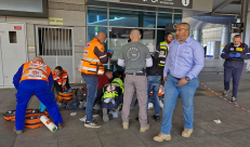 حيفا: عدة إصابات بينها خطيرة بعملية طعن 